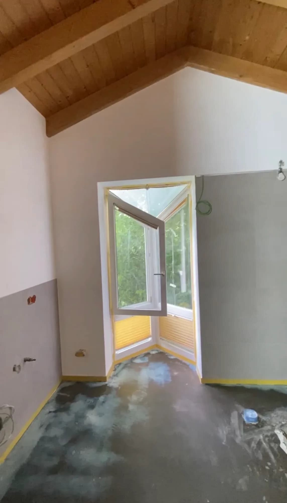 Modernes Badezimmer in Weilheim an der Teck (2023) – Referenz von DC Bau Dienstleistungen (Bild 1 von 6)