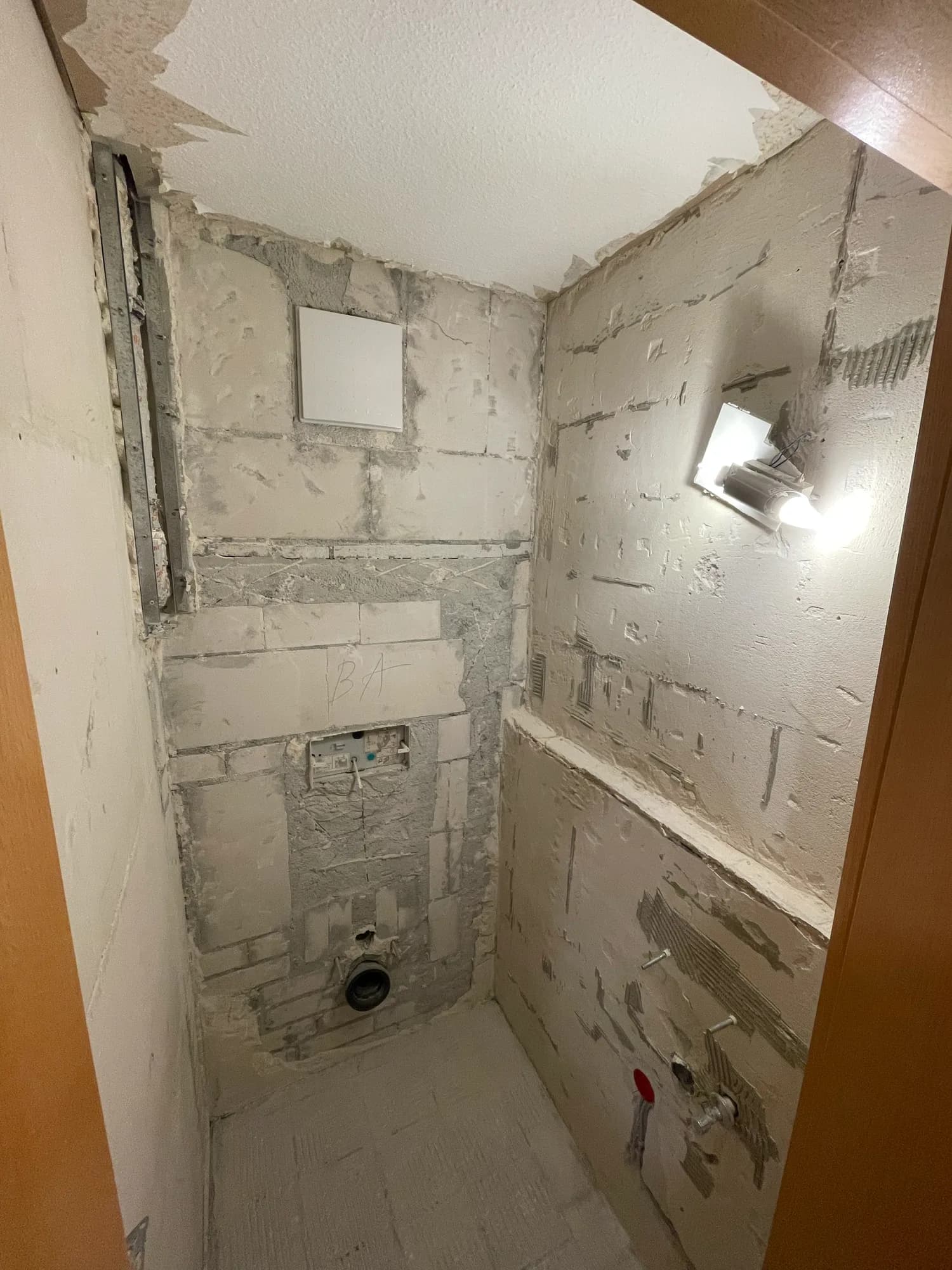 Gäste-WC in Wernau (2026) – Referenz von DC Bau Dienstleistungen (Bild 1 von 2)