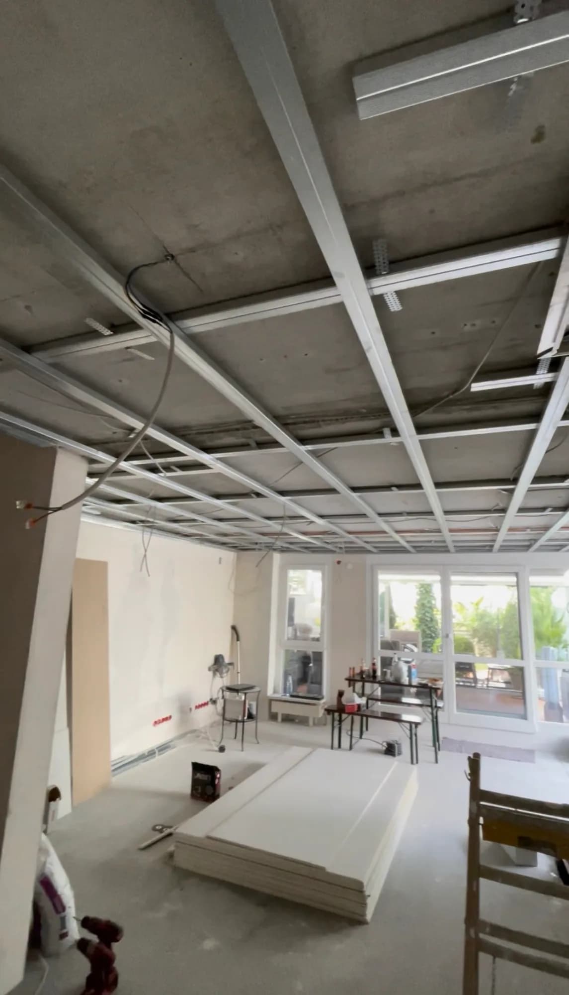 Deckengestaltung & LED in Wernau (2024) – Referenz von DC Bau Dienstleistungen (Bild 3 von 10)